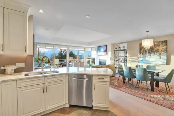 8507 Seascape Drive, West Vancouver For Sale - image 17