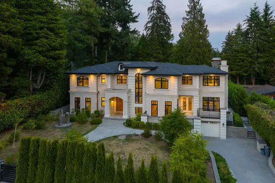 920 3rd Street, West Vancouver For Sale - image 3