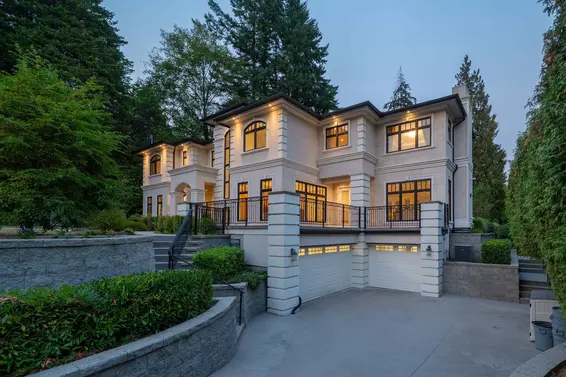 920 3rd Street, West Vancouver For Sale - image 33