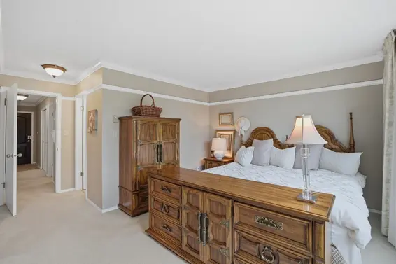 704 995 Roche Point Drive, North Vancouver For Sale - image 18