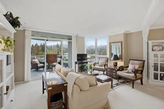 704 995 Roche Point Drive, North Vancouver For Sale - image 3