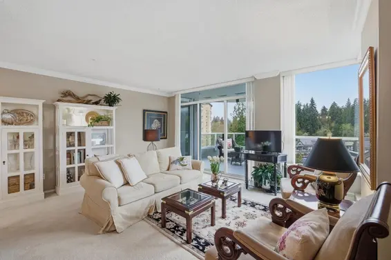 704 995 Roche Point Drive, North Vancouver For Sale - image 4