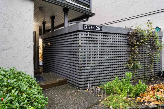 1253 Plateau Drive, North Vancouver For Sale - image 21