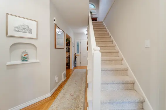 1030 Mathers Avenue, West Vancouver For Sale - image 19
