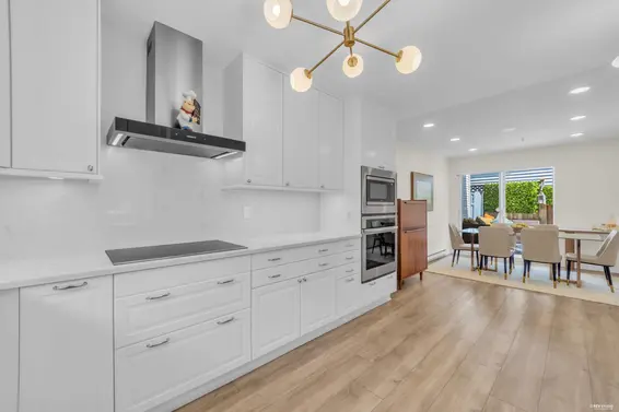 5 1233 West 16th Street, North Vancouver For Sale - image 13