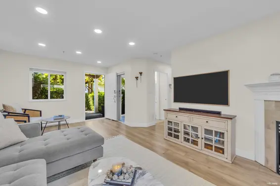 5 1233 West 16th Street, North Vancouver For Sale - image 2