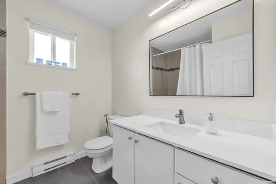 5 1233 West 16th Street, North Vancouver For Sale - image 23