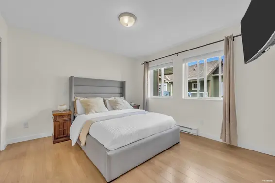 5 1233 West 16th Street, North Vancouver For Sale - image 27
