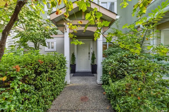 5 1233 West 16th Street, North Vancouver For Sale - image 34