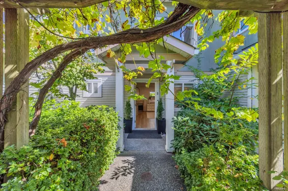 5 1233 West 16th Street, North Vancouver For Sale - image 37