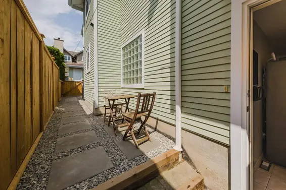 268 East 10Th Street, North Vancouver For Sale - image 16