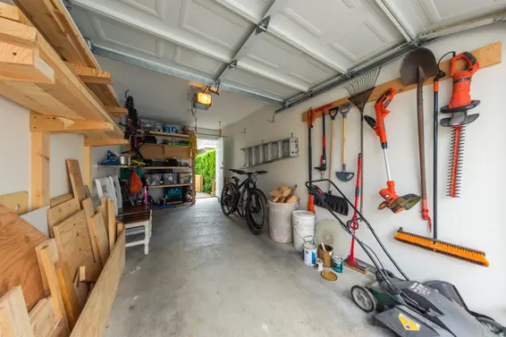 268 East 10Th Street, North Vancouver For Sale - image 17