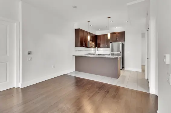 301 116 West 23rd Street, North Vancouver For Sale - image 8