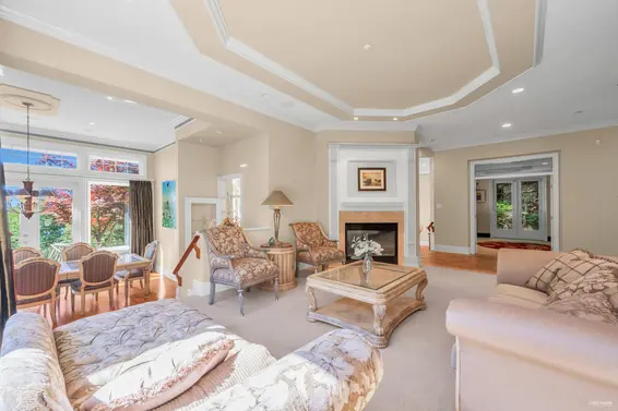2398 Constantine Place, West Vancouver For Sale - image 10