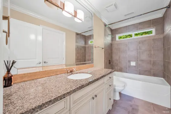 2398 Constantine Place, West Vancouver For Sale - image 31