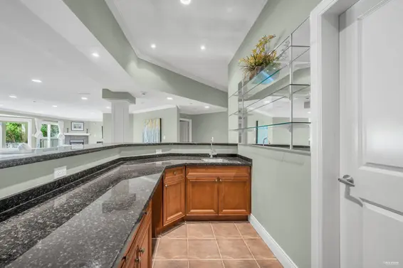 2398 Constantine Place, West Vancouver For Sale - image 34