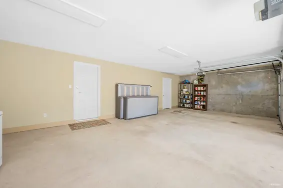 2398 Constantine Place, West Vancouver For Sale - image 37
