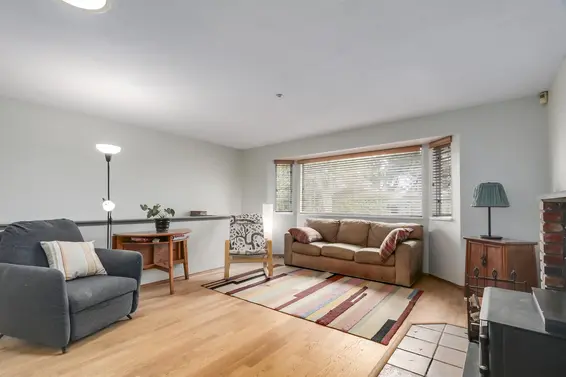 229 West 22nd Street, North Vancouver For Sale - image 4