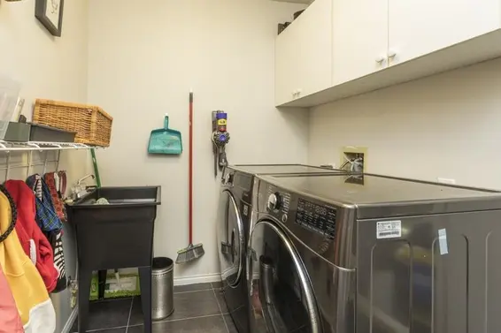 687 Seymour Boulevard, North Vancouver For Sale - image 32