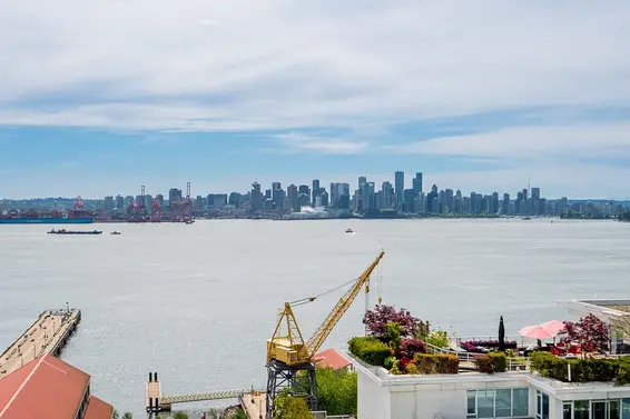 1503 138 East Esplanade Avenue, North Vancouver