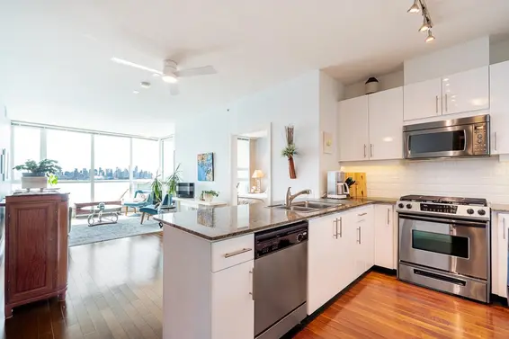 1503 138 East Esplanade Avenue, North Vancouver For Sale - image 13
