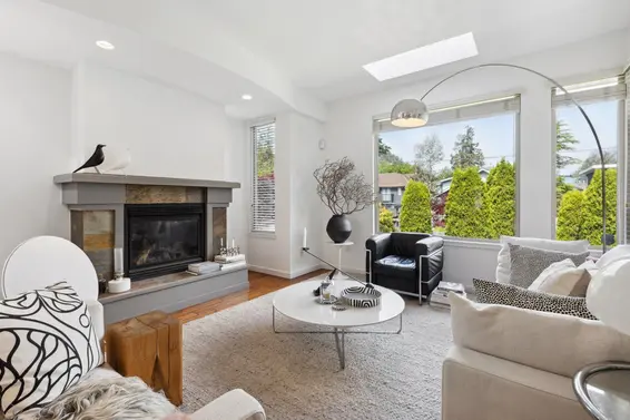 6364 Douglas Street, West Vancouver For Sale - image 12
