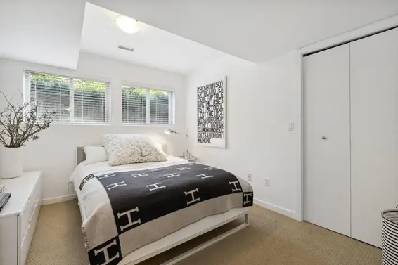 6364 Douglas Street, West Vancouver For Sale - image 35