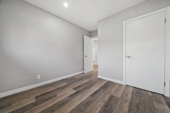 338 West 21st Street, North Vancouver For Sale - image 17