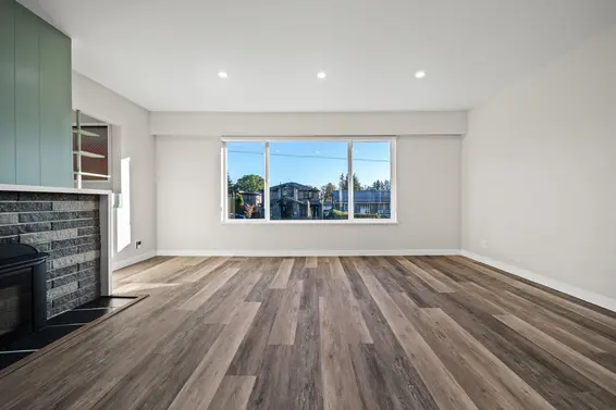 338 West 21st Street, North Vancouver For Sale - image 5