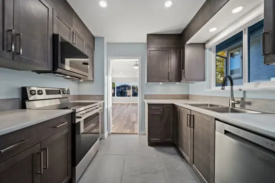338 West 21st Street, North Vancouver For Sale - image 9