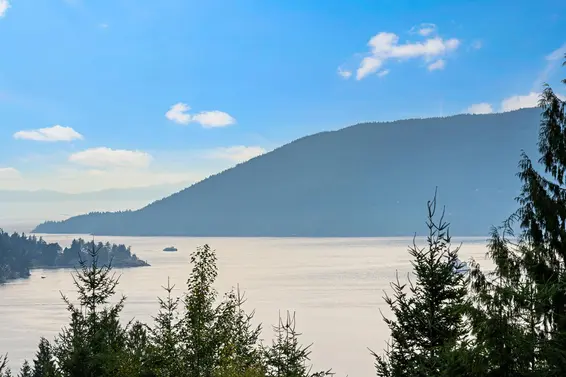 8571 Seascape Lane, West Vancouver For Sale - image 26