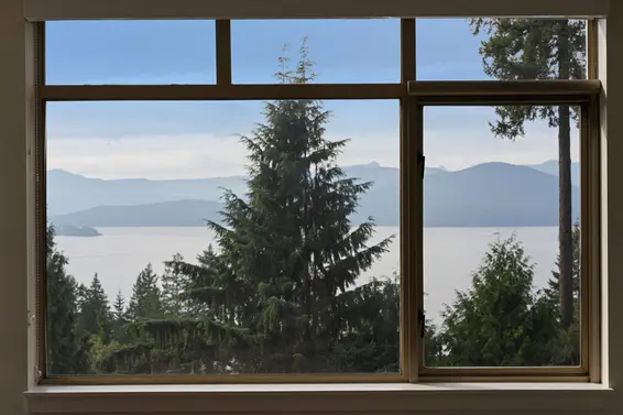 8571 Seascape Lane, West Vancouver For Sale - image 29