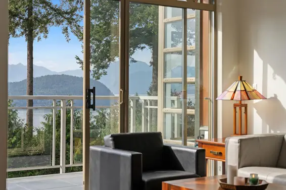8571 Seascape Lane, West Vancouver For Sale - image 3