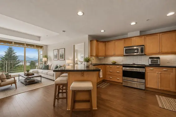8571 Seascape Lane, West Vancouver For Sale - image 7