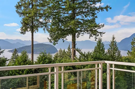 8571 Seascape Lane, West Vancouver For Sale - image 8