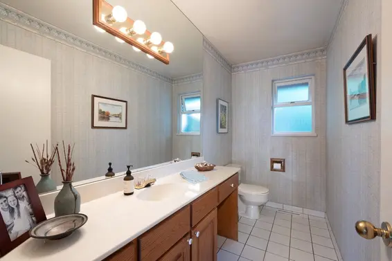 805 Younette Drive, West Vancouver For Sale - image 22