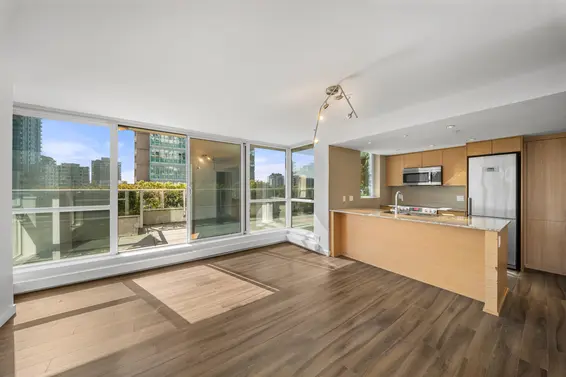 519 135 East 17th Street, North Vancouver For Sale - image 8