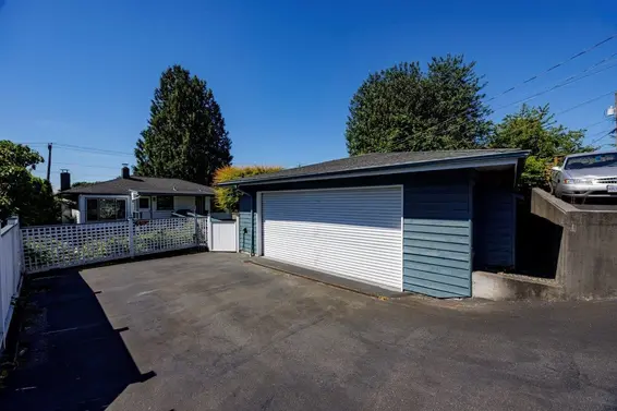 836 East 4th Street, North Vancouver For Sale - image 20