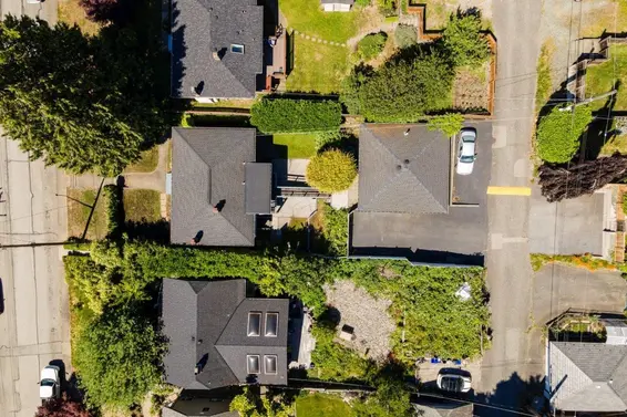 836 East 4th Street, North Vancouver For Sale - image 4