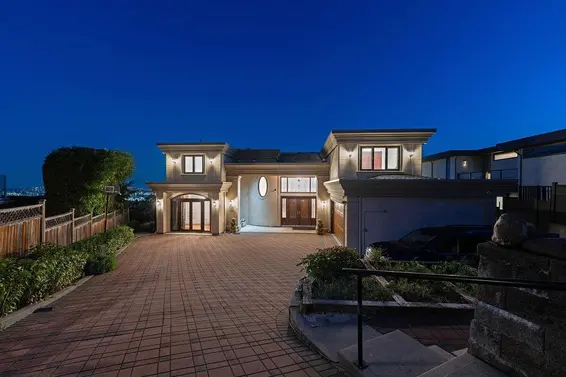 1327 Chartwell Drive, West Vancouver For Sale - image 37