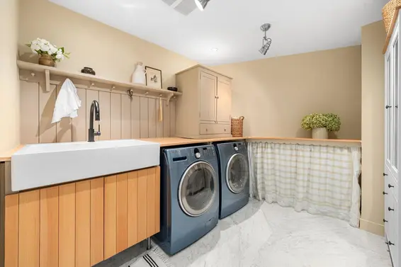 4777 Mapleridge Drive, North Vancouver For Sale - image 30