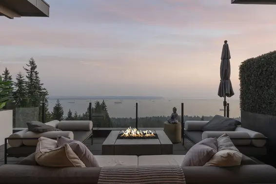 2780 Highgrove Place, West Vancouver For Sale - image 1