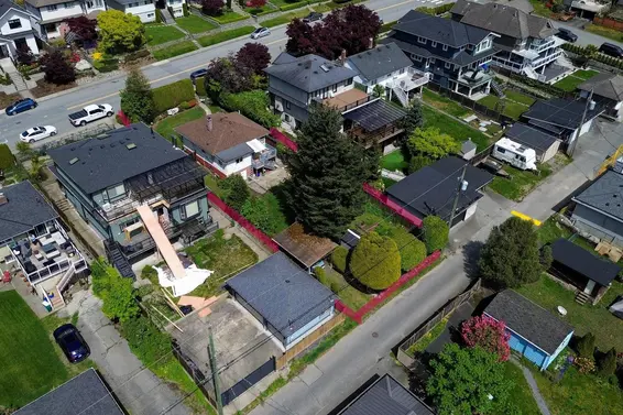 443 East 17th Street, North Vancouver For Sale - image 10
