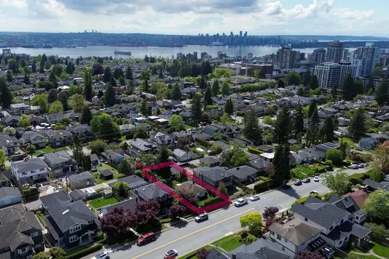 443 East 17th Street, North Vancouver For Sale - image 14