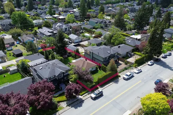 443 East 17th Street, North Vancouver For Sale - image 17