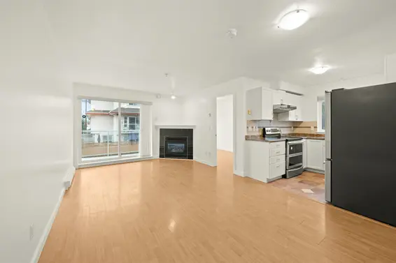 201 1629 Garden Avenue, North Vancouver For Sale - image 4