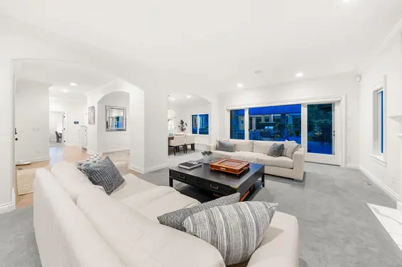 4682 Decourcy Court, West Vancouver For Sale - image 11