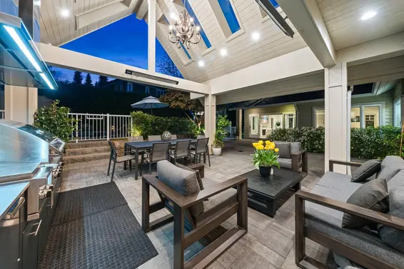 4682 Decourcy Court, West Vancouver For Sale - image 8