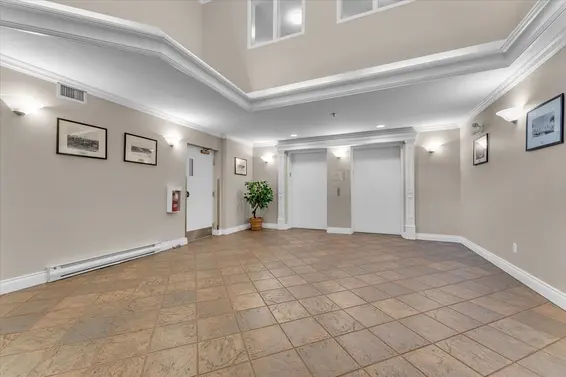 314 128 West 8th Street, North Vancouver For Sale - image 2