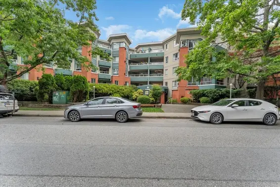 314 128 West 8th Street, North Vancouver For Sale - image 25